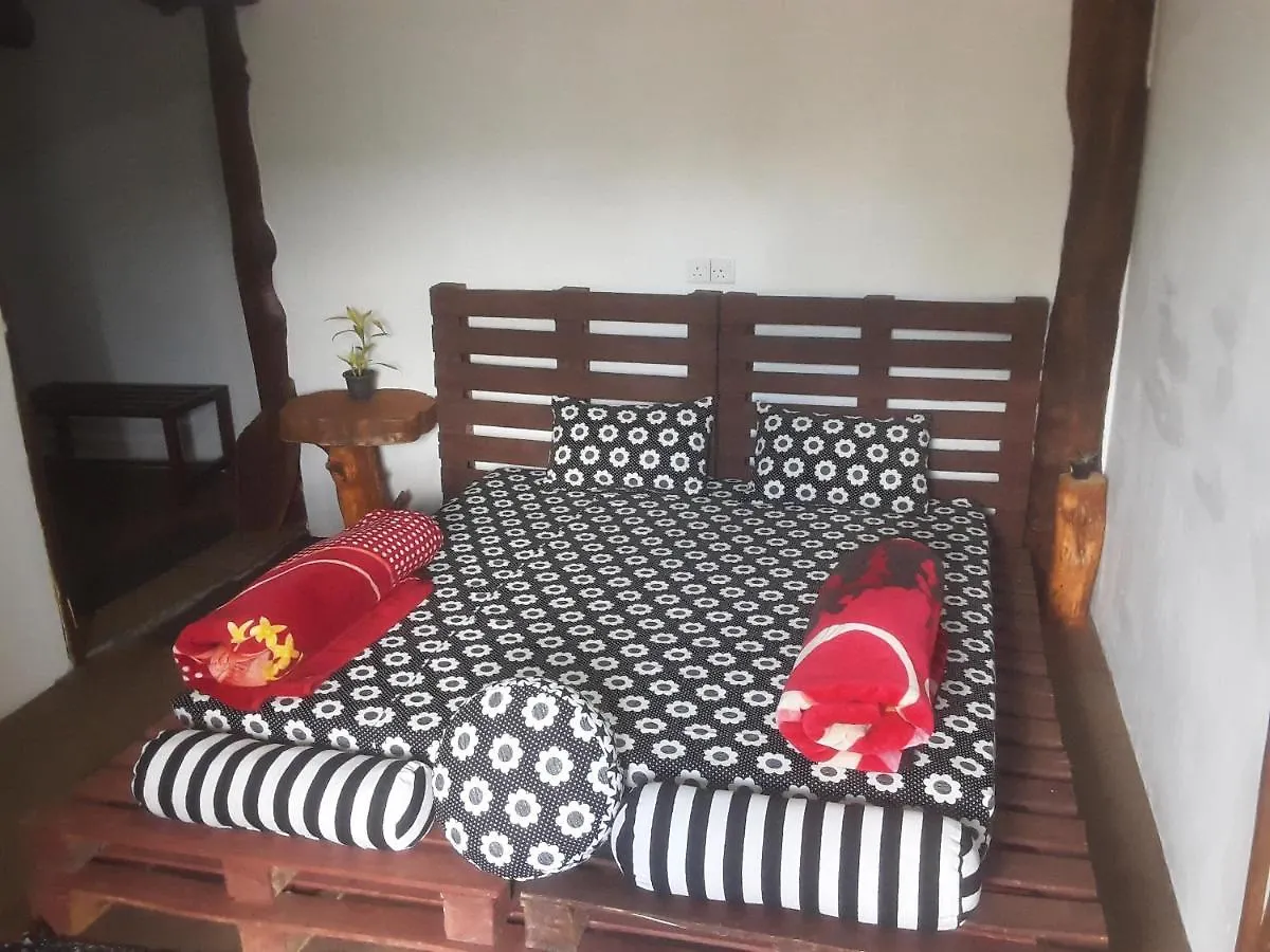 Homestay 20/20 Wood Cabana Nuwara Eliya