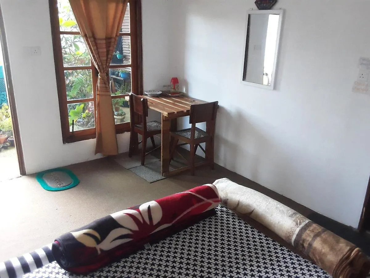 20/20 Wood Cabana Nuwara Eliya Homestay