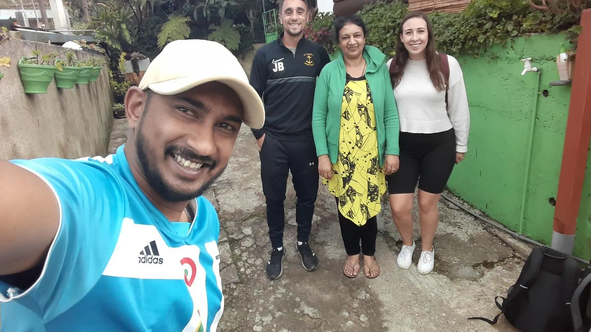 Homestay 20/20 Wood Cabana Nuwara Eliya